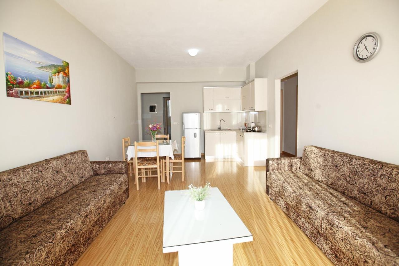Teo Apartaments Saranda Kültér fotó
