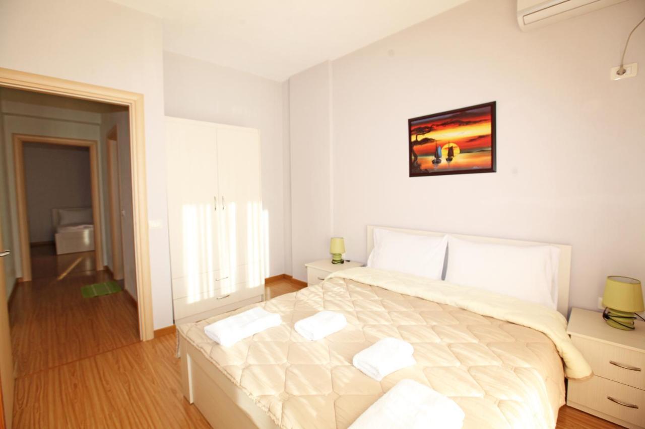 Teo Apartaments Saranda Kültér fotó