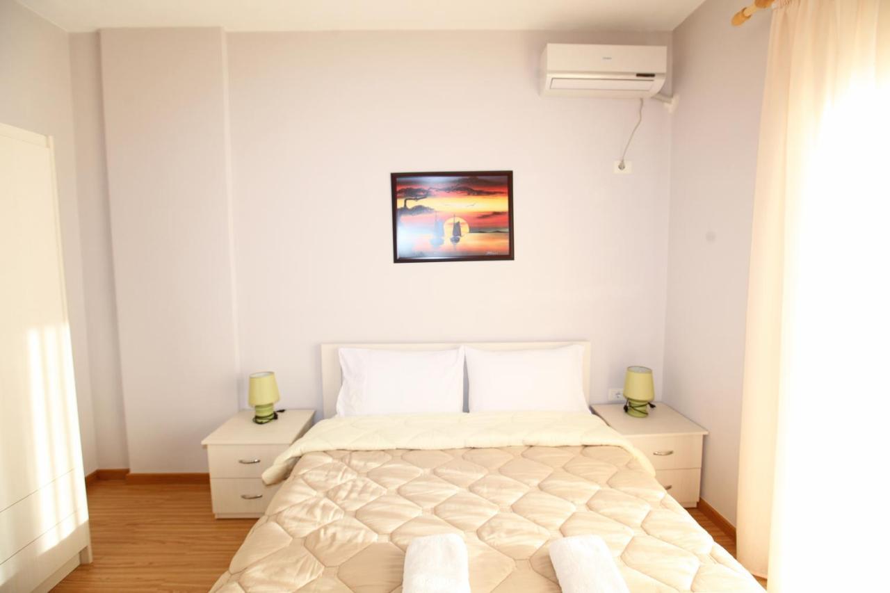Teo Apartaments Saranda Kültér fotó