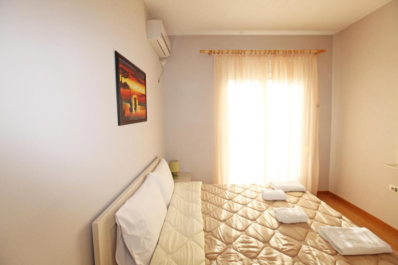 Teo Apartaments Saranda Kültér fotó