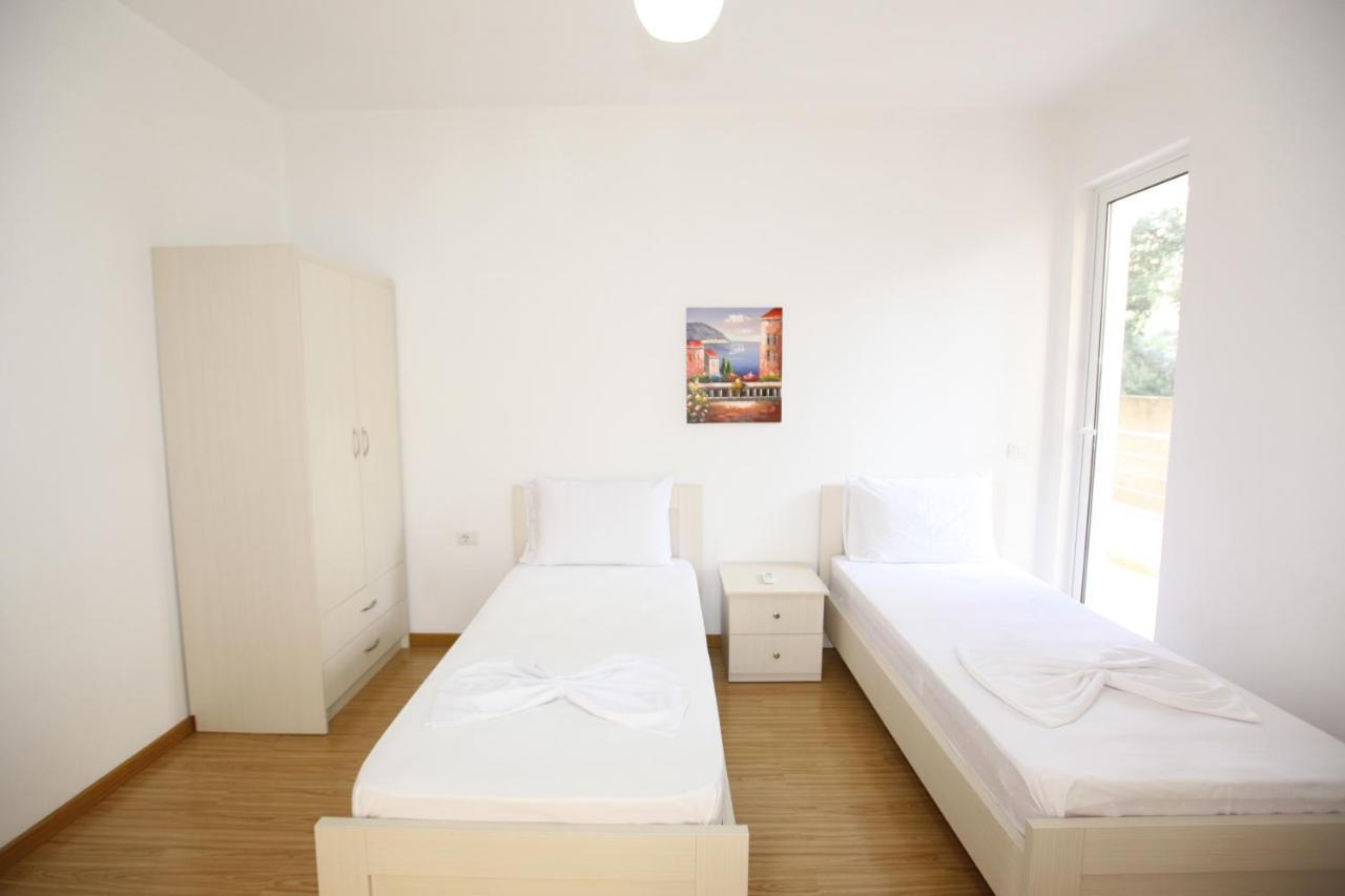 Teo Apartaments Saranda Kültér fotó