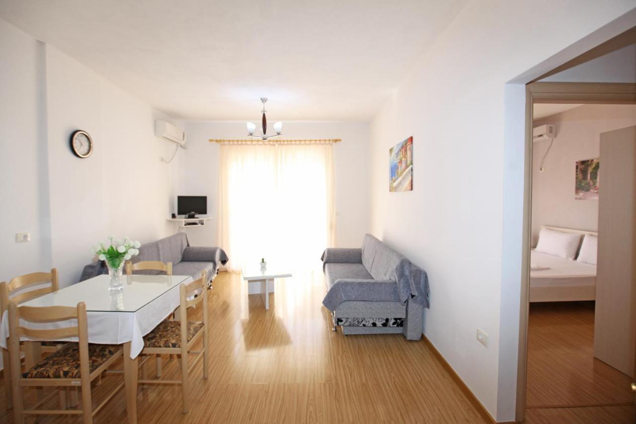 Teo Apartaments Saranda Kültér fotó